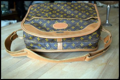 louis vuitton sacks.